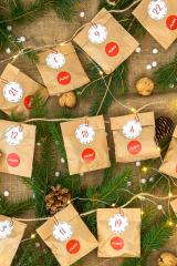 Adventskalender mit Tüten